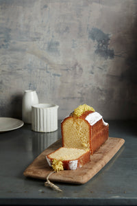 Lemon Myrtle Travel Cake