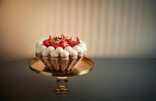 Load image into Gallery viewer, Sweet Charlotte
